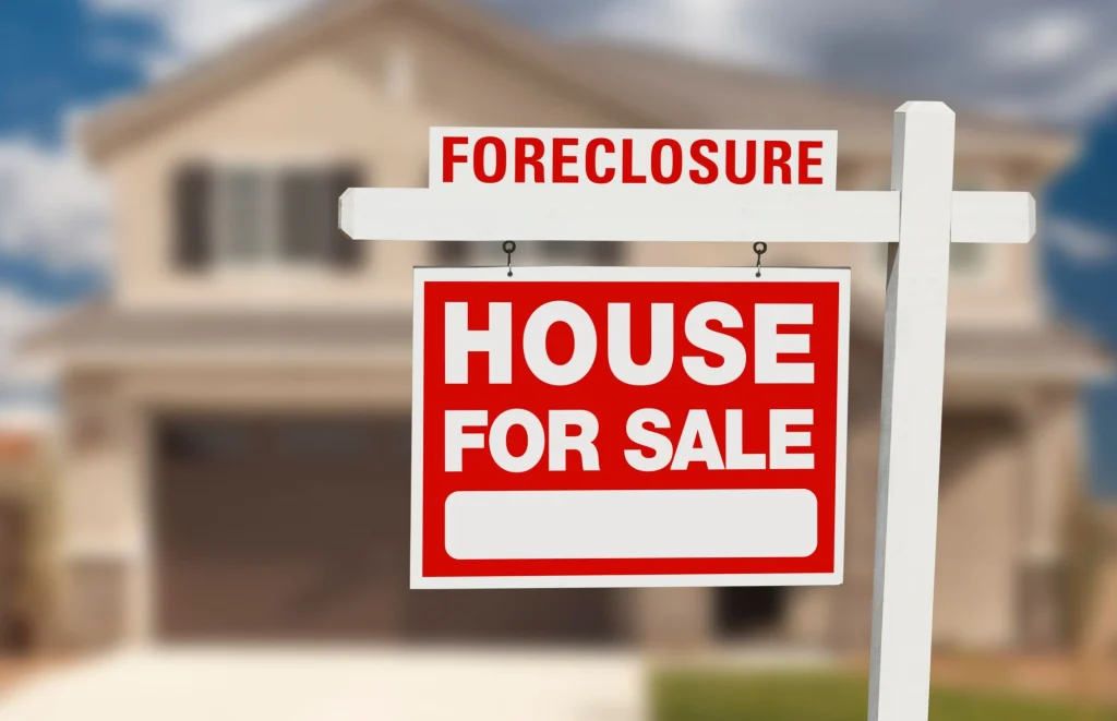 Sell Your House Fast to Avoid Foreclosure in Enfield CT