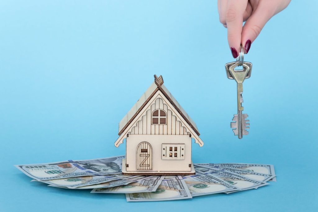 Price a House With Major Repairs in Enfield CT
